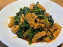 -俭寨大盘鸡·手抓肉·烧烤新疆菜(乌苏路店)