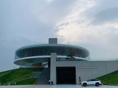 -郑东新区龙湖公共艺术中心