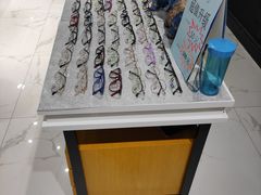 -简·爱眼镜(赛隆眼镜广场店)