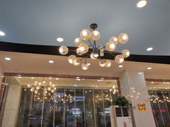 -休记光头香辣蟹干锅(绵竹店)