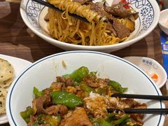-李与白包子铺(桐梓林店)