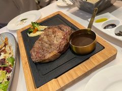-龙虾酒吧扒房(宁波香格里拉店)