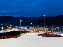 -富龙滑雪场