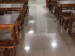大堂-阿姨小肉摊(同济西苑店)