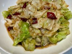 -阿瓦山寨·湘菜现炒·剁椒鱼头王(咸阳总店)
