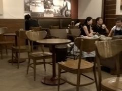 大堂-星巴克臻选(郑州中原万达店)