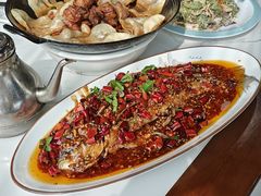 蒜爆鱼-圣泉菜馆(户部山店)