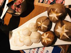菌菇拼盘-爱合牛·和牛烧肉&和牛火锅放题(伊势丹南京路店)