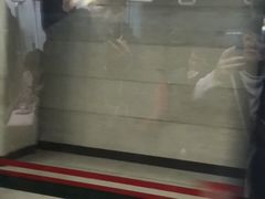 -体育场(地铁站)