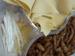 -鑫巴蜀小镇 · 水煮鱼专研店(玉桥店)