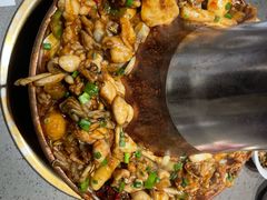 -老佛爷铜炉蛙锅(东门老街店)