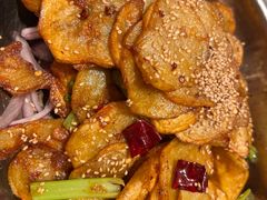 干锅土豆片-吴记酱骨炖菜馆(西大直街店)
