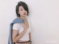 -Miracle集简美发沙龙