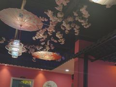 -老街烧烤大排档·地道湖北菜·龙虾馆(汉口火车站店)