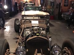 -席娜卡琳火车铁道夜市