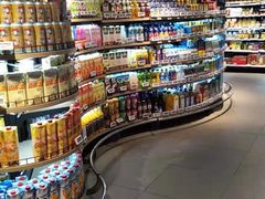 -中百仓储超市有限公司(越秀星汇维港店)