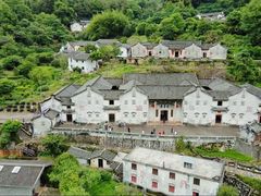 -雁南飞茶田景区
