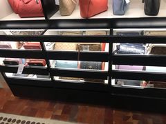 -COACH蔻驰(赛特奥特莱斯店)