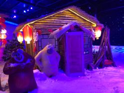 -圣名游乐城冰雪大世界