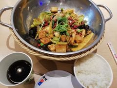 -拿渡麻辣香锅(世茂广场·工三店)