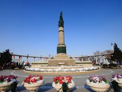 -人民防洪胜利纪念塔