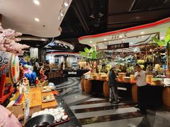 -四海一家自助餐(益田假日广场店)