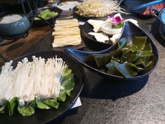 -渝涯重庆豆花老火锅(中赢国际店)
