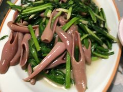 韭菜炒海肠-崴海渔村(虹梅路店)