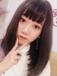 -时尚殿堂明星门店