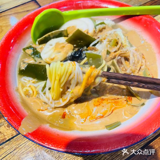 光哥·老式大碗麻辣烫(常州新北万达广场店)