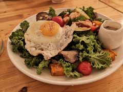 羽衣甘蓝沙拉-Egg•Allday Brunch(襄阳北路店)
