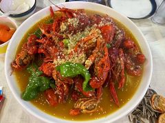-海盗船. 龙虾烧烤. 酒馆