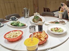 -梅利汴京烤鸭•开封豫菜地标店(东大街店)