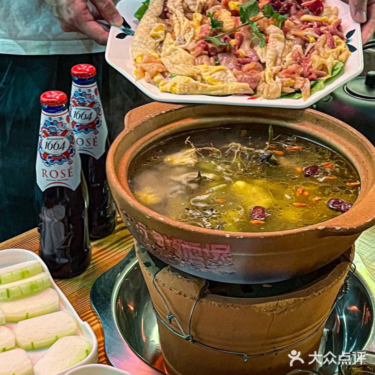 嘎嘎香石橄榄🫒鸡煲我还想再吃23456次‼️