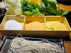 -呷哺呷哺 黄金牧场 (欢乐谷店)