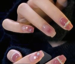 -手牵手美甲