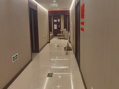 -爱康国宾体检中心(五角场万达广场分院)