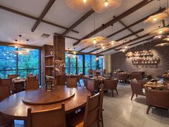 -芳草地度假酒店·野炉中餐厅