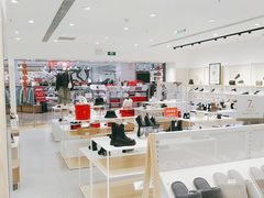 -hotwind热风(中贸广场店)