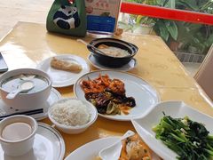 -鹏城人家海鲜酒家·23年老字号(较场尾店)