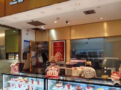 -花花卷卷·鲜食蛋糕(静安久光百货店)