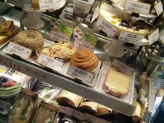 -星巴克臻选(北京世贸天阶店)
