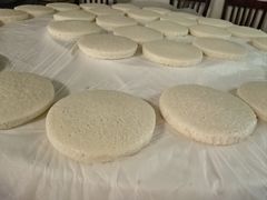 -黄店镇芝堰英才饭店