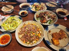 -Cuc Gach Quan Restaurant