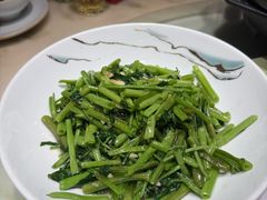 -梁家大院•农家菜(昆山会展中心店)