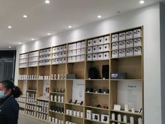 -华为授权体验店(中山公园来福士)