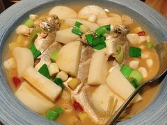 海鲜烧年糕-荣小馆(杭州大厦店)