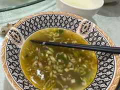 -老吴起黄米饭炖羊肉剁荞面