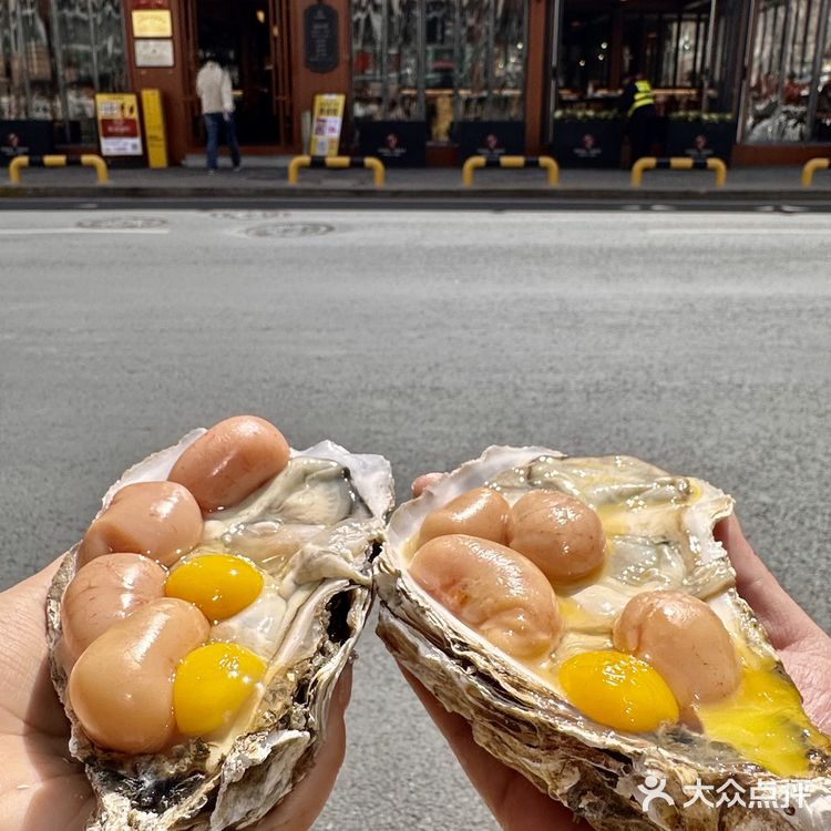 感谢青岛朋友推荐!15年老店诚不欺我🍺