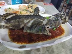 -四川小胡子海鲜(丁村万人海鲜广场店)